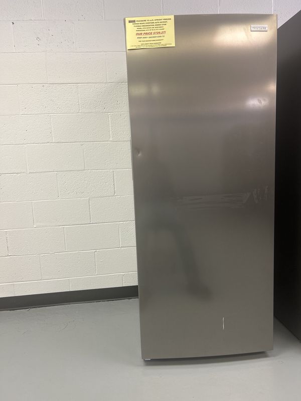 FFFU16F2VV FRIGIDAIRE UPRIGHT FREEZER 16 cu.ft., GARAGE READY, FINGERPRINT RESISTANT STAINLESS STEEL, H67.75&quot; W 27.75&quot; D 26.875