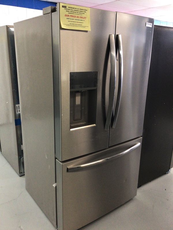 GRFS2853AF-2 FRIGIDAIRE GALLERY REFRIGERATOR, 28 cu.ft., 3-DOOR FRENCH DOOR, HIGH CAPACITY DUAL ICEMAKER AND WATER DISPENSER, SPACEWISE ORGANIZATION, VARIABLE SPEED COMPRESSOR, ENERGY STAR, SMUDGEPROO