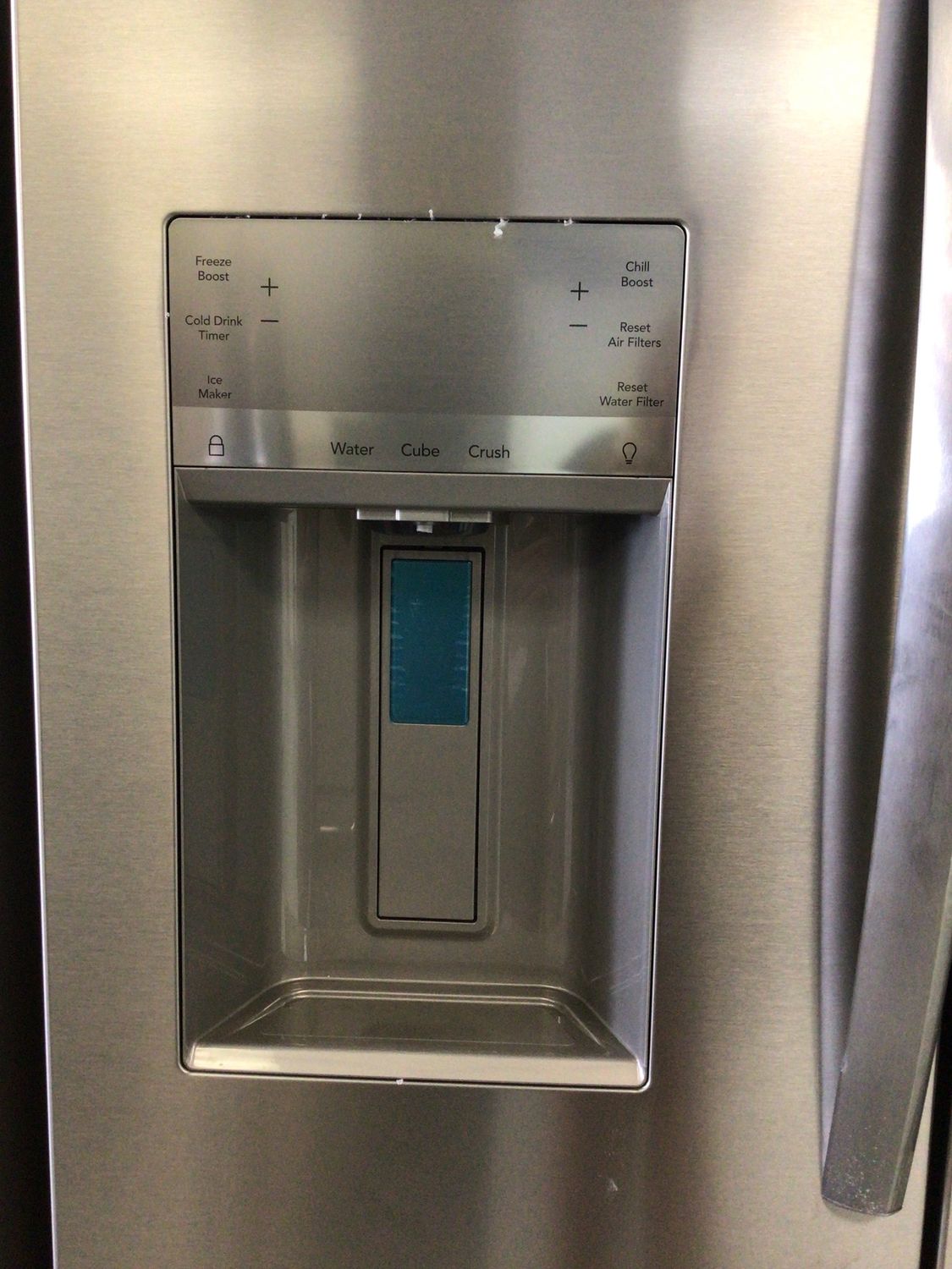 GRFS2853AF-4 FRIGIDAIRE GALLERY REFRIGERATOR, 28 cu.ft., 3-DOOR FRENCH DOOR, SMUDGEPROOF STAINLESS STEEL, H 70&quot; W 36&quot; D 35.7&quot;