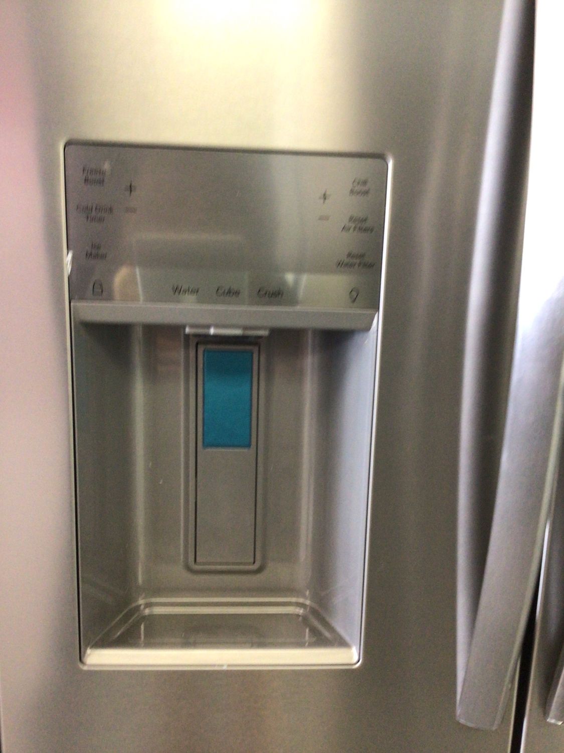 GRFS2853AF-1 FRIGIDAIRE GALLERY REFRIGERATOR, 28 cu.ft., 3-DOOR FRENCH DOOR, SMUDGEPROOF STAINLESS STEEL, H 70&quot; W 36&quot; D 35.7&quot;