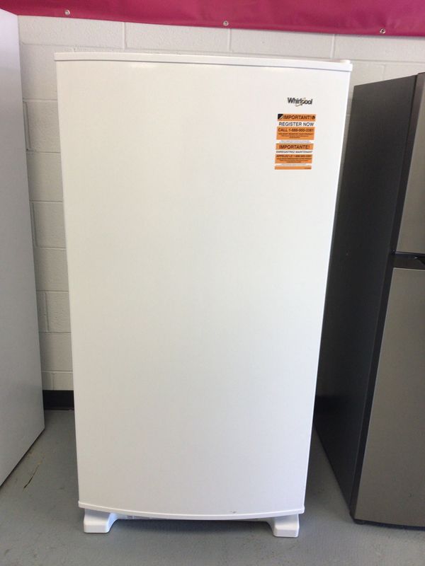 WZF34X16DW WHIRLPOOL GOLD 15.7 cu.ft. UPRIGHT FREEZER, FROST-FREE DEFROST, FAST FREEZE, ELECTRONIC TEMPERATURE CONTROLS, LED INTERIOR LIGHTING