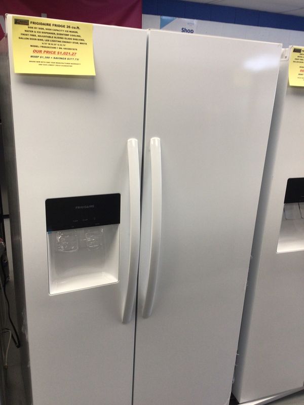 FRSS2623AW-1 FRIGIDAIRE REFRIGERATOR 26 cu.ft. SIDE BY SIDE, HIGH CAPACITY ICE MAKER, WATER &amp; ICE DISPENSER, EVENTEMP COOLING, FROST FREE, ADJUSTABLE SLIDING GLASS SHELVING, ENERGY STAR, WHITE, H.70" 