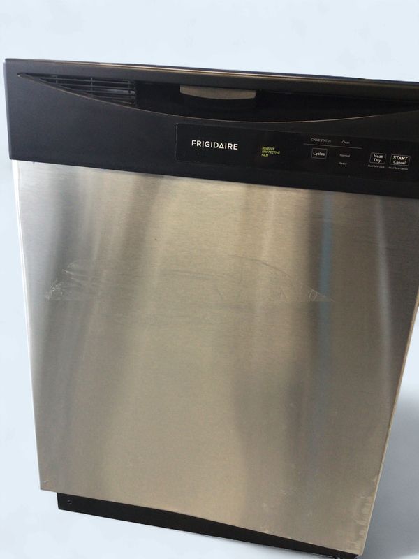 FDPC4221AS-2 Frigidaire Smart 24" Front Control Built-in Dishwasher, 62 dBA, 5 Level Wash System, Energy Saver Dry Option, Adjustable Height, Stainless Steel