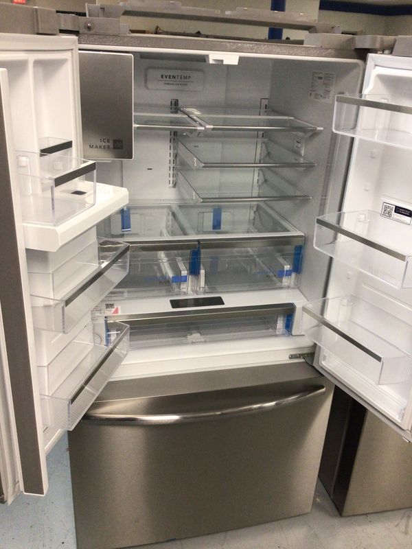 GRFS2853AF-2 Frigidaire  Gallery Fridge, 28 cu ft. French 3-Door with Exterior Ice &amp; Water Dispenser, High Capacity Dual IceMaker, Adjustable Temp Drawer, Adjustable Glass Shelves, Sabboth Mode, Energ