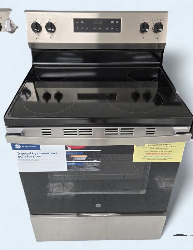 GRF400SV1SS GE Electric Range Freestanding Glass Top, 4 Burner, 5.3 cu.ft. oven, Steam Clean, Energy Star H.46.75" W.30" D.27.9"