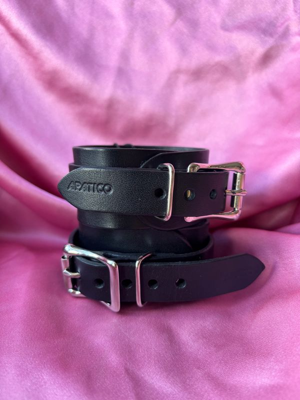 Bondage D-Ring Cuff Bracelets- Black Leather