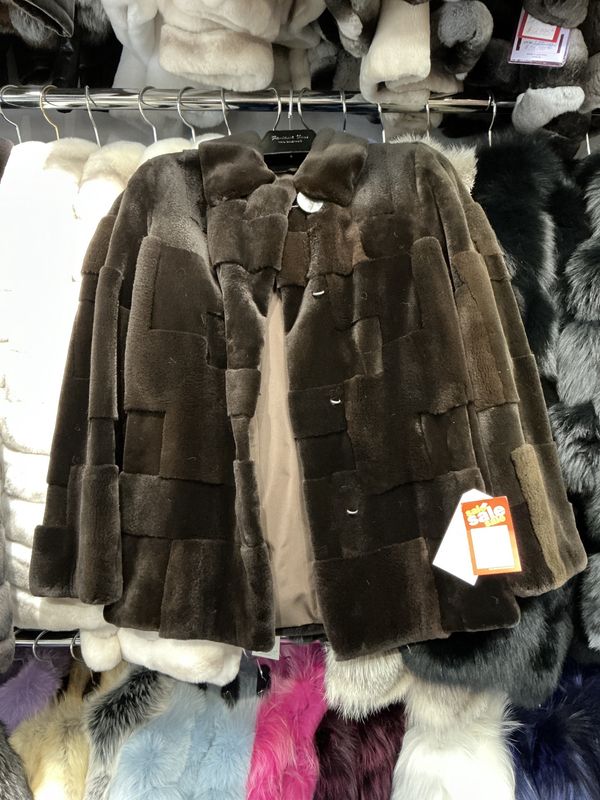 Women’s Dyed Brown Sheared Mink
