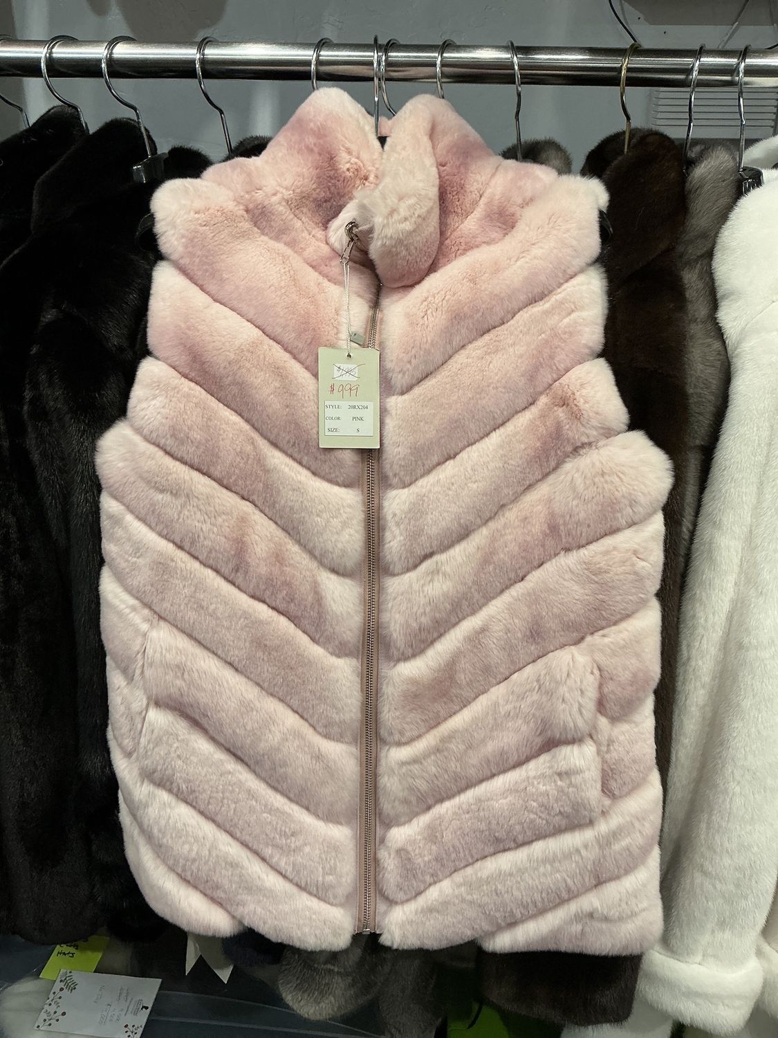 Dyed Pink Rabbit Reversible Vest, Material: Norway / 20RX204, Size: Size S