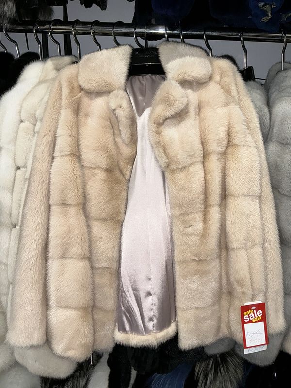 Women’s Dyed Taupe Mink