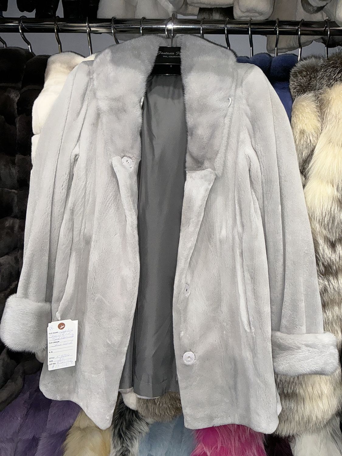 Women’s Sapphire Sheared with LH Mink Reversible, Material: Finland / F4066 / 472156, Size: Size XS