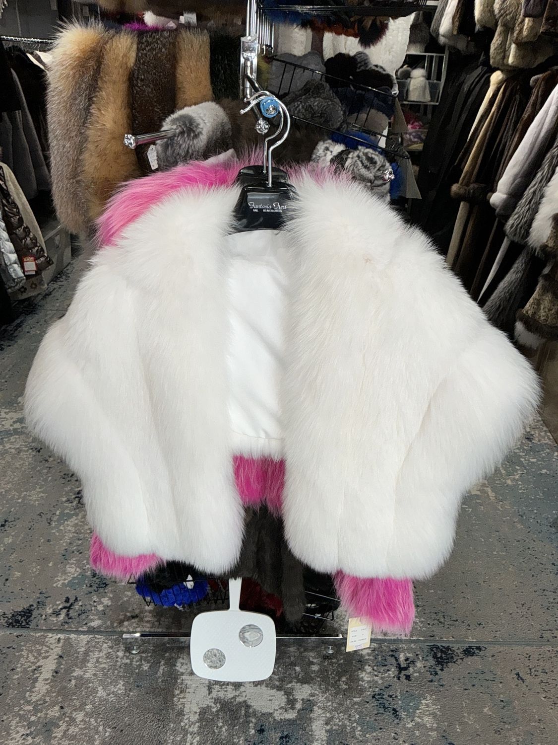 Women’s White Fox Shawl