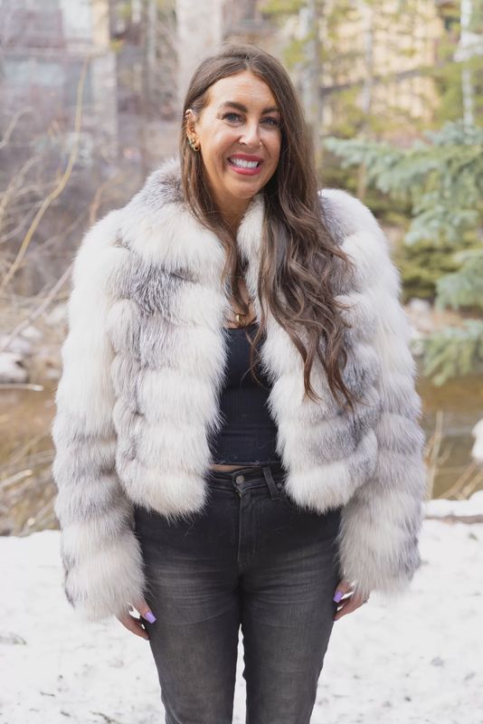 Women's Natural Cross Fox Women's Natural Cross Fox