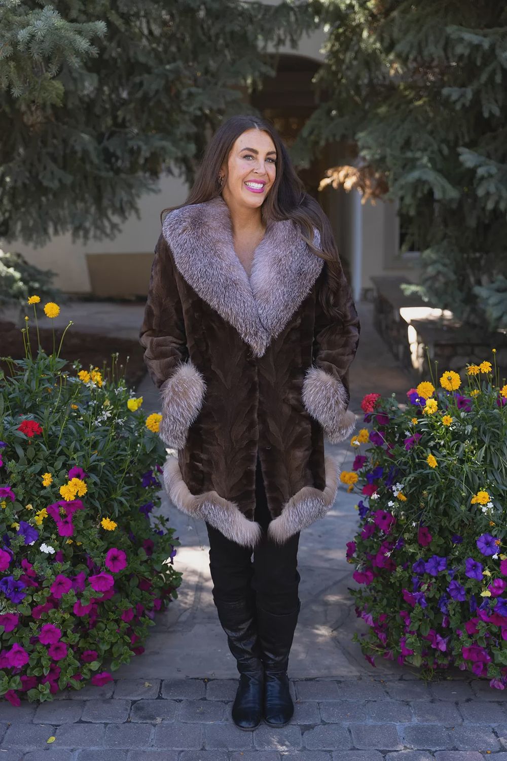 Women’s Dyed Demi Buff Sheared Mink w/ Crystal Fox