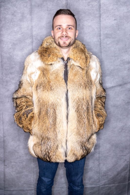 Men’s Natural Coyote Jacket Chosen