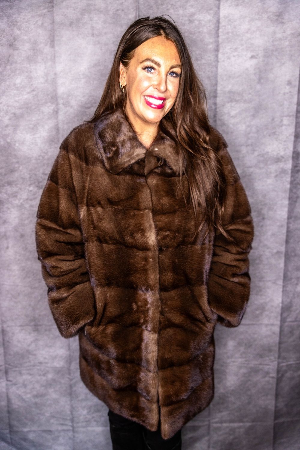 Natural Female Demi-Buff Mink