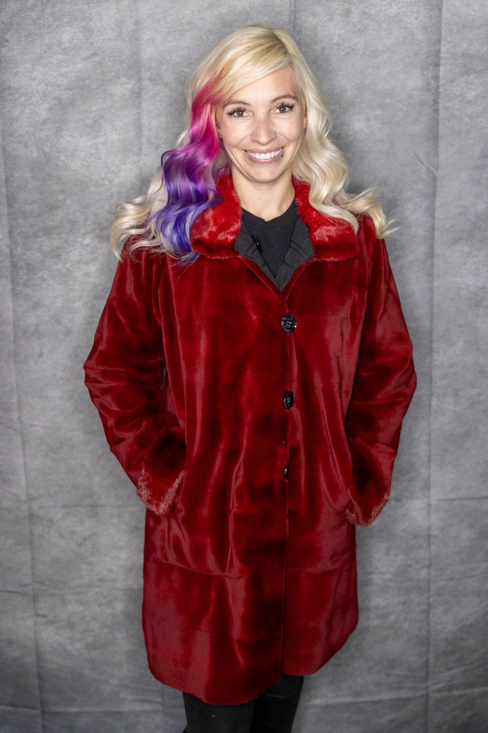 Dyed Sheared Mink Reversible, Color: Scarlet, Material: Finland - Denmark / 8036RC / 319245, Size: Size -A