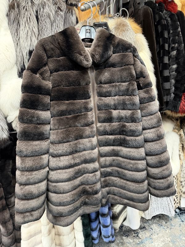 Men&#39;s Reversible Rabbit Jacket