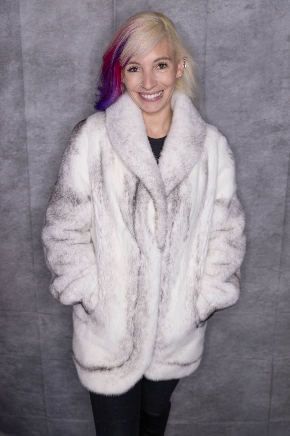 Natural Black Cross Mink