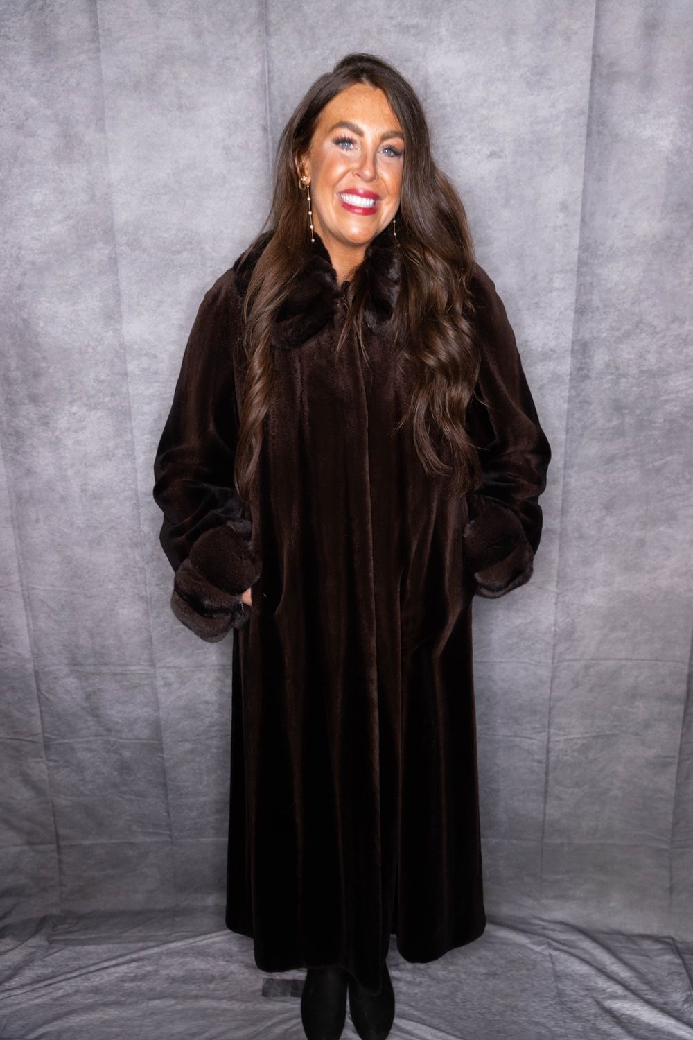 Woman’s Dyed Brown Degrade Sheared Mink &amp; Dyed Chinchilla