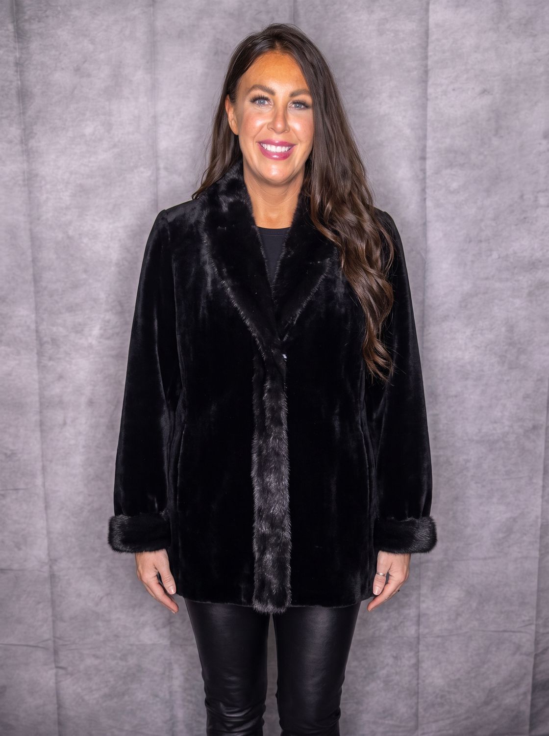 Women’s Dyed Black Sheared Mink Reversible, Material: Rylee1 / 3192442, Size: Size XS