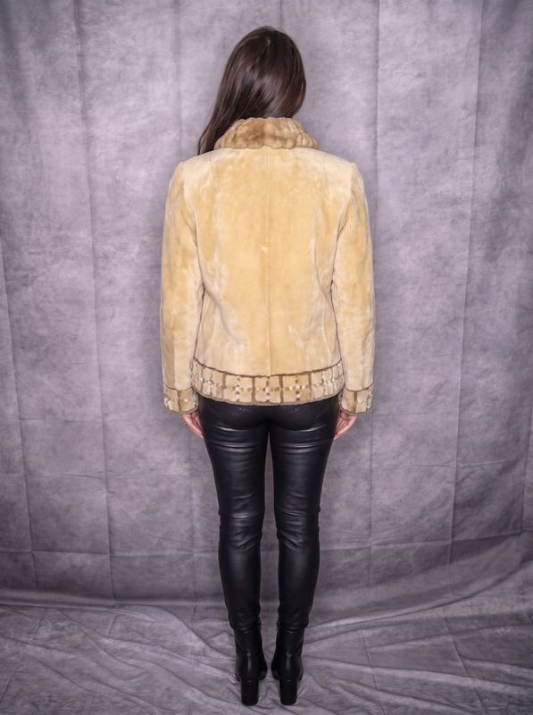 Women’s Dyed Butter Ginger Sheared Beaver