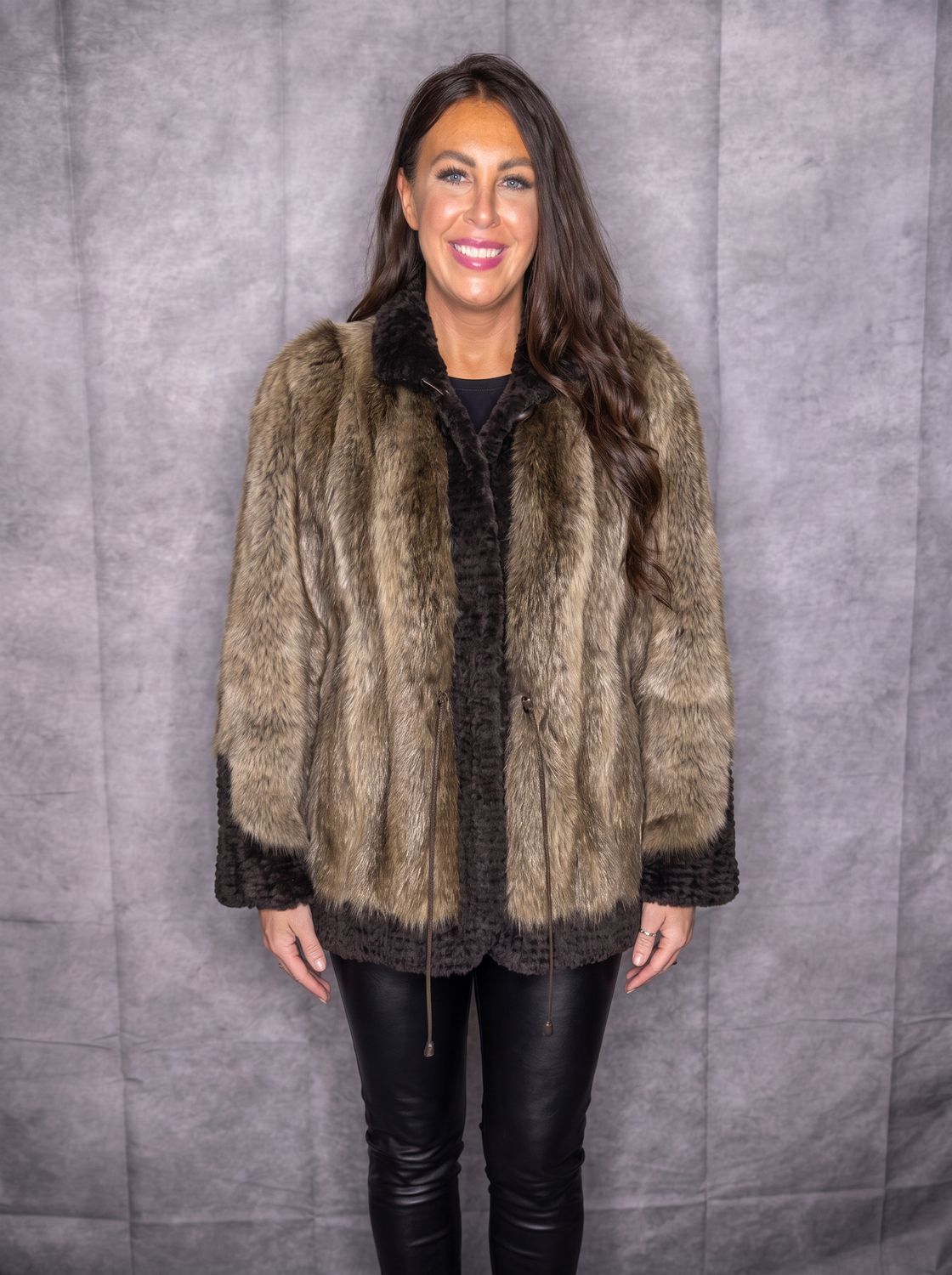 Beaver with Dyed Sheared Beaver, Material: Canada / 456 / 2793130, Size: Size D