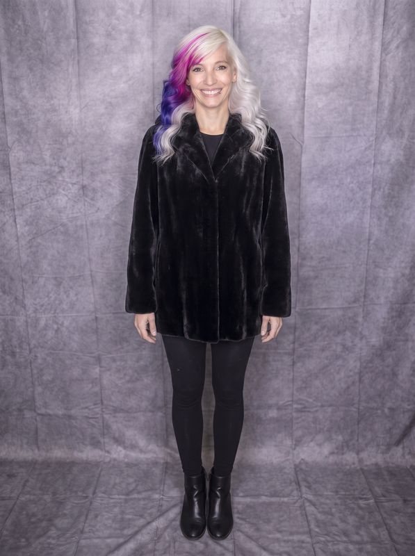 Black Sheared Mink Rev w Hood