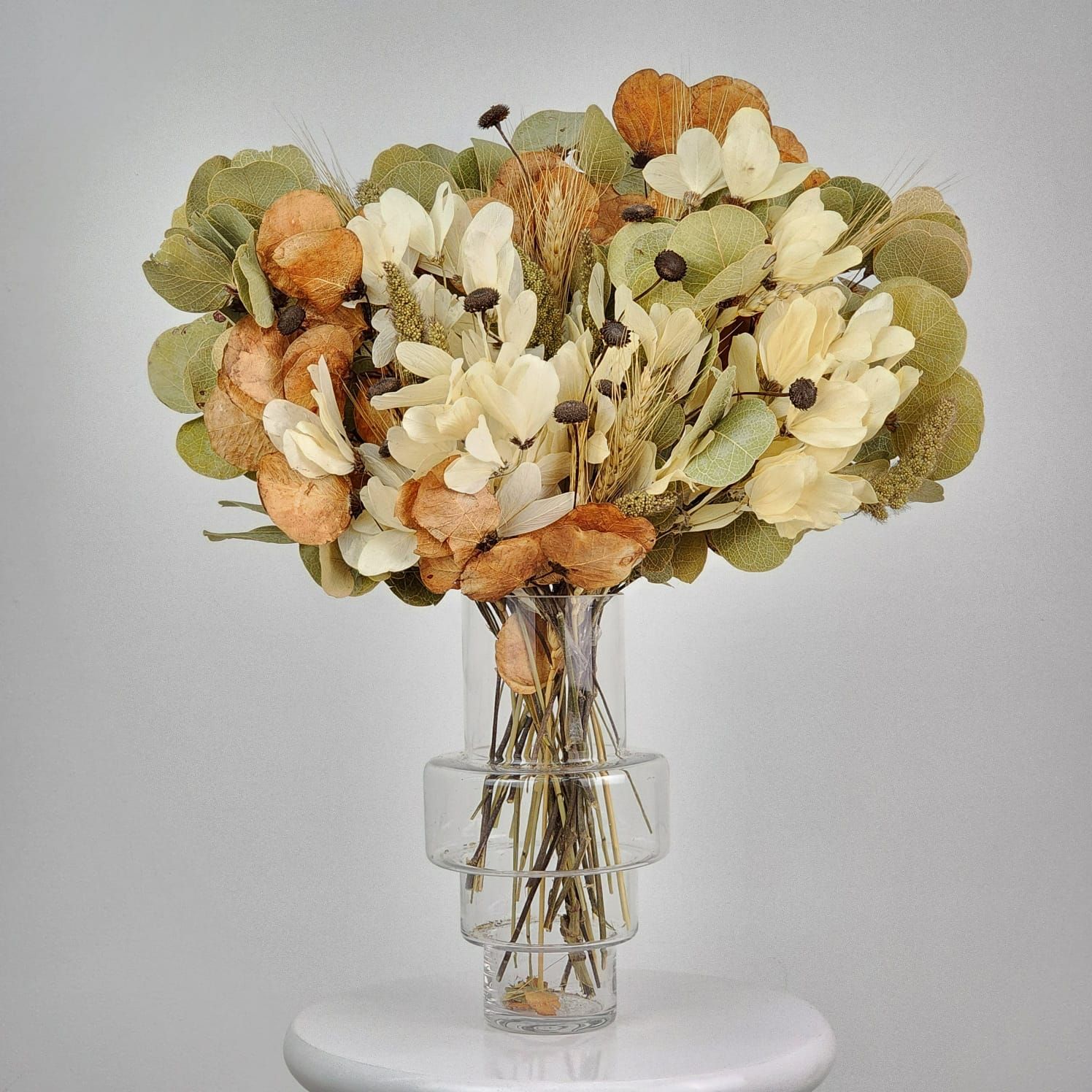 Single Face Dried Flowers Arrangement Petit Jardin Les Orbes +  Glass Vase