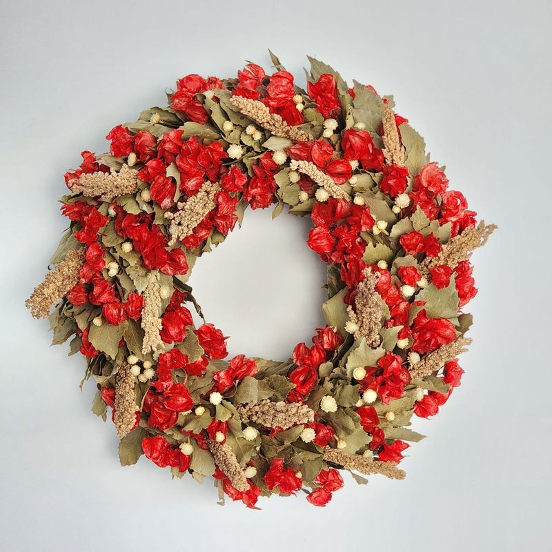 Green And Red Dried Flowers Flower Garland 50 Cm
