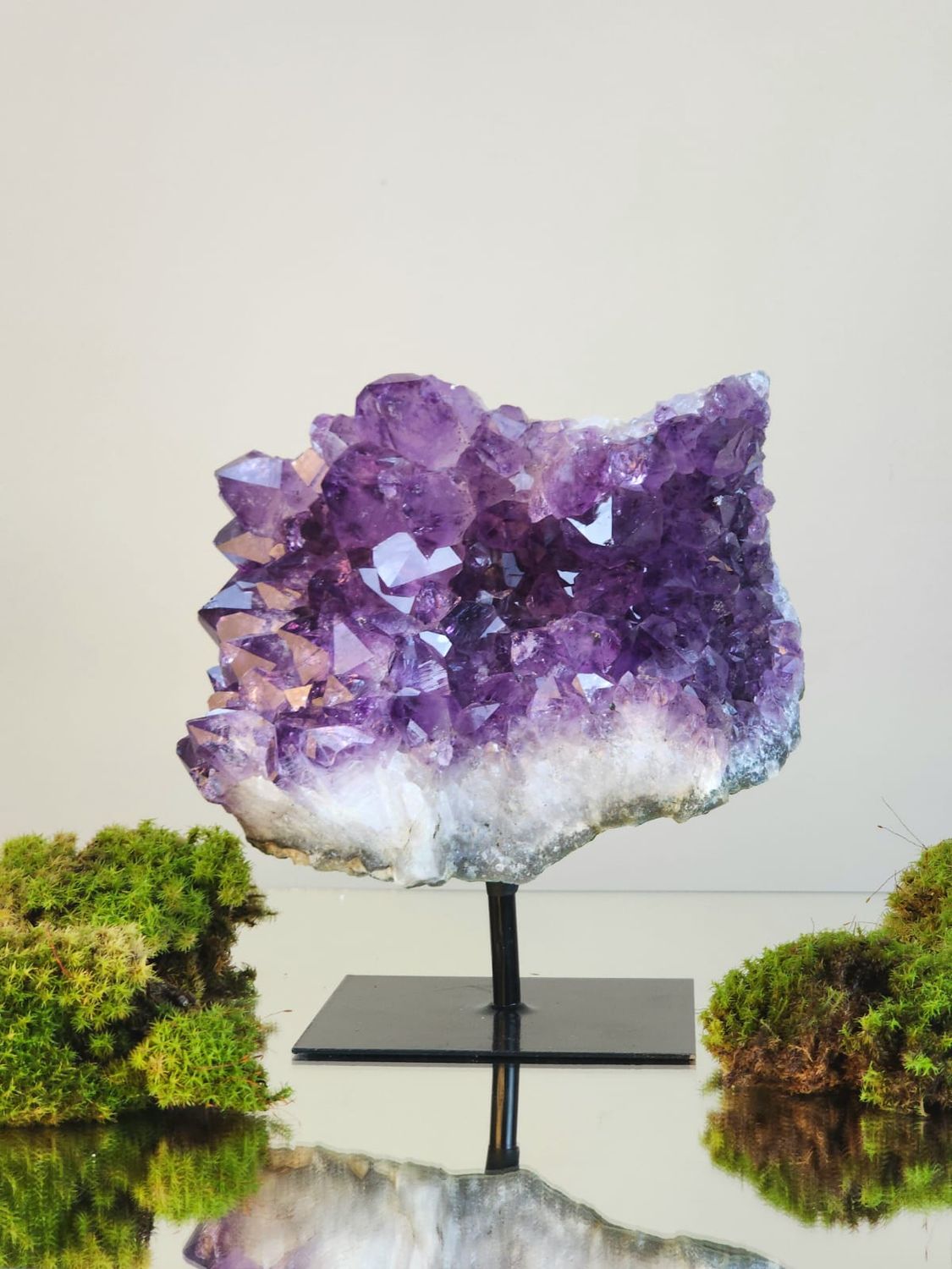 Natural Decorative Stone Amethyst Druse With Black Support