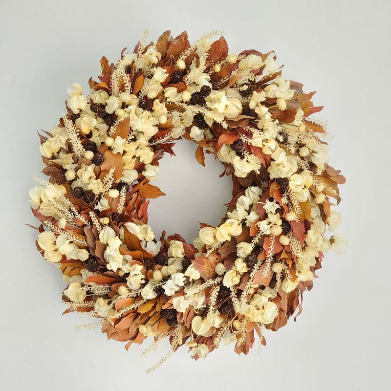 Garland Of Orange And White Dried Flowers  50 Cm