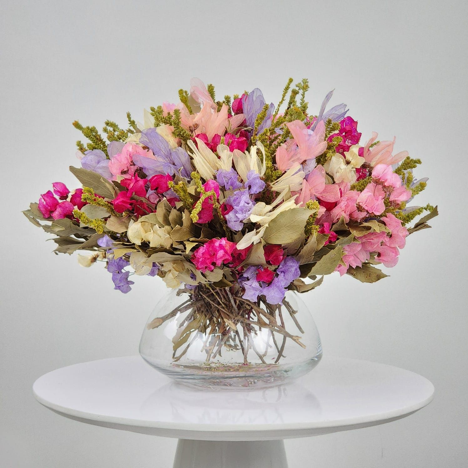 Dried Flowers Arrangement Classic Centerpiece Bougainvilleas Ros� + Glass  Vase G