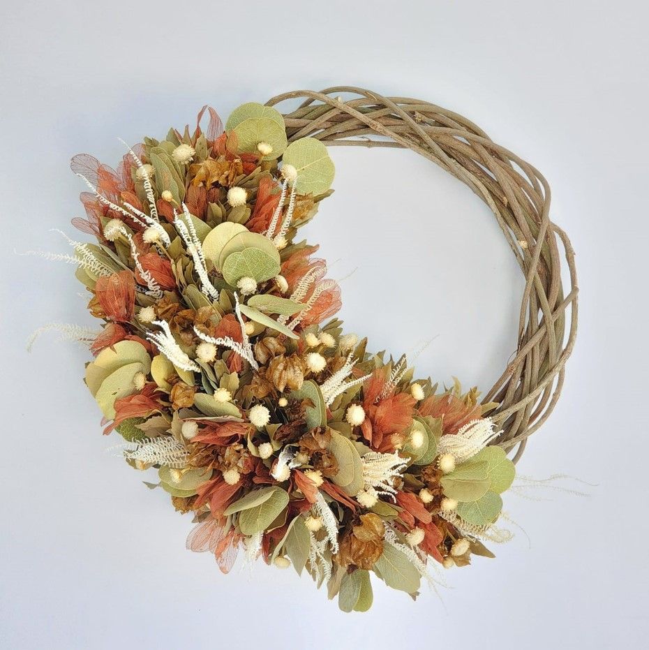 Garland Of Dried Flowers  Ochre And Green 45 Cm
