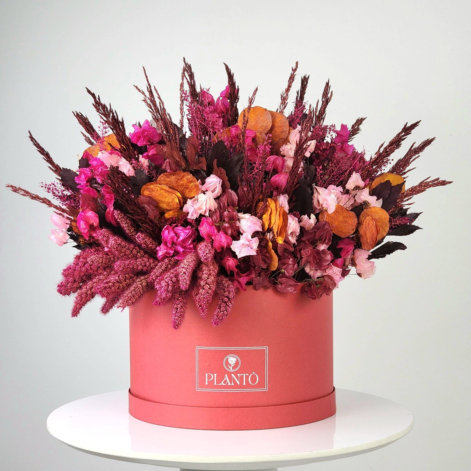 Box Of Dried Flowers  Burning With Red Box G