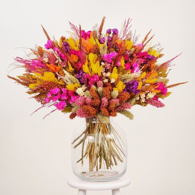 Dried Flowers Single Face Petit Jardin Flore Hypnotique Arrangement + Glass  Vase