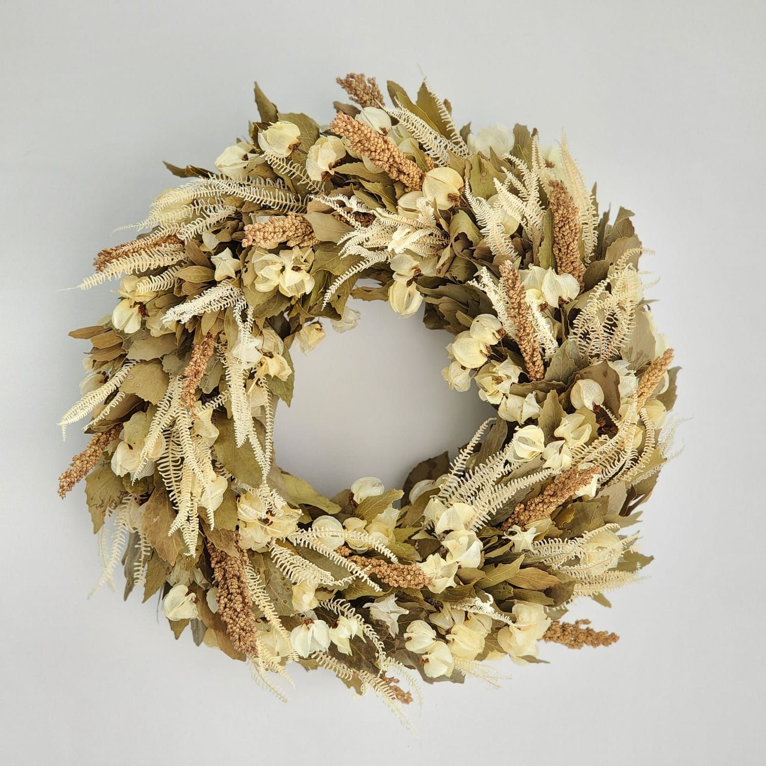 Green And White Dried Flowers Flower Garland 50 Cm