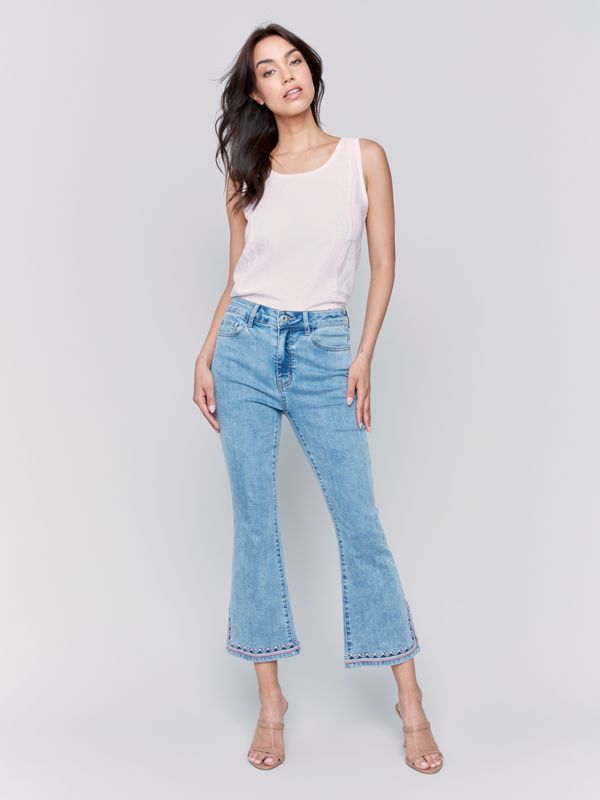 Side Slit Embroidered Jeans