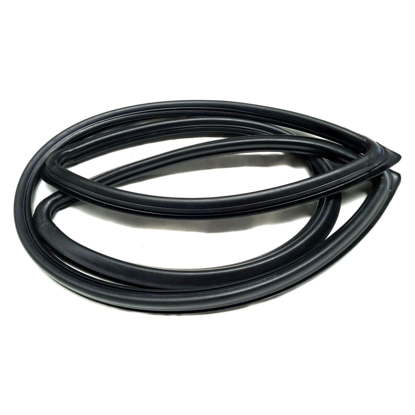 MITSUBISHI LANCER LA A72 1973-ON REAR WINDSCREEN RUBBER SEAL - TAKES CHROME MOULDING