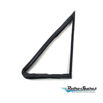 HOLDEN HD-HR LEFT HAND FRONT QUARTER VENT SEAL