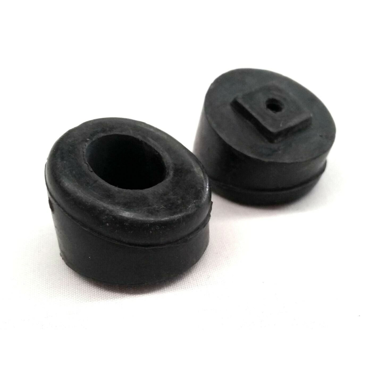 Tailgate Bumper Bump Stop Rubbers for DATSUN NISSAN 620 PICKUP UTE