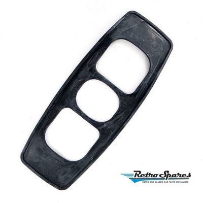 HOLDEN HD-HR WAGON TAILGATE HANDLE GASKET