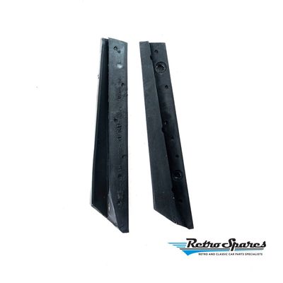 FORD XK-XL-XM-XP WINDSCREEN PILLAR SEALS (DRAIN TROUGH EXTENSION SEALS)