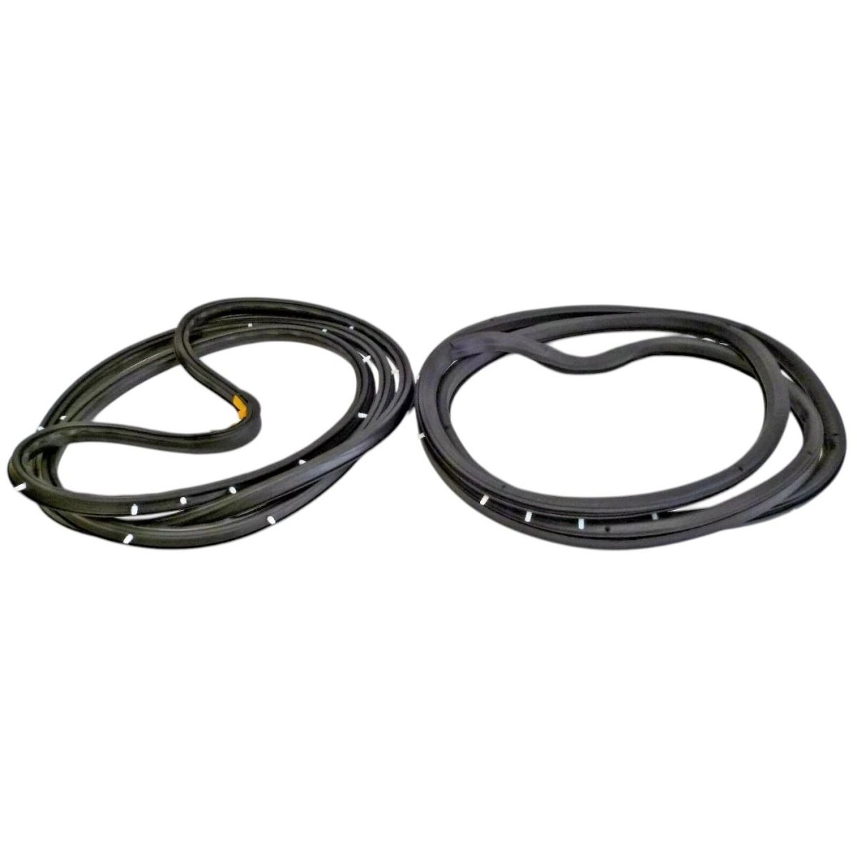 FRONT RIGHT DOOR RUBBER SEAL FOR DATSUN NISSAN HOMY URVAN CARAVAN E24 1986-2001