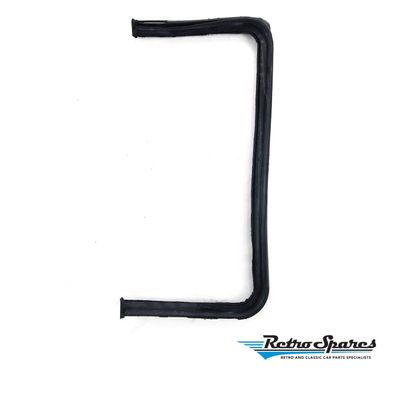 HOLDEN FB-EK QUARTER VENT SEAL - LEFT