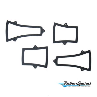 HOLDEN HR SEDAN OR WAGON TAILLIGHT GASKET SET *NEW*