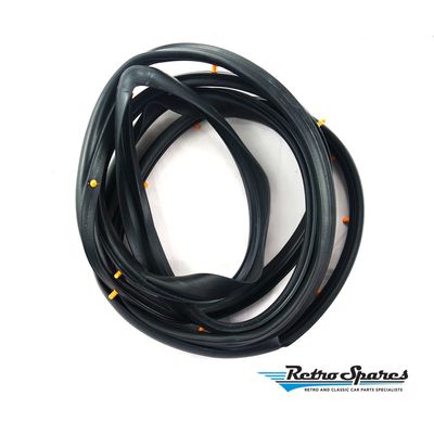 HOLDEN LC-LJ COUPE DOOR SEAL – RIGHT HAND