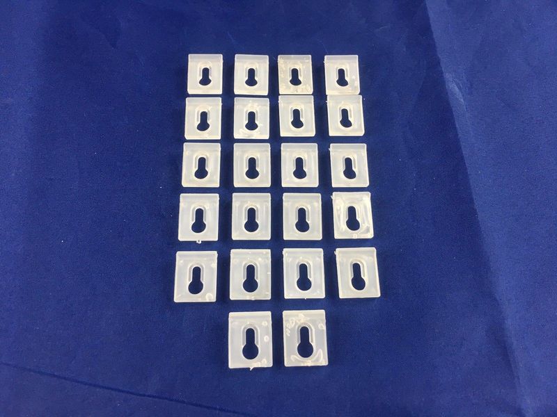 HOLDEN SILL MOULD CLIPS 22 PACK *NEW*