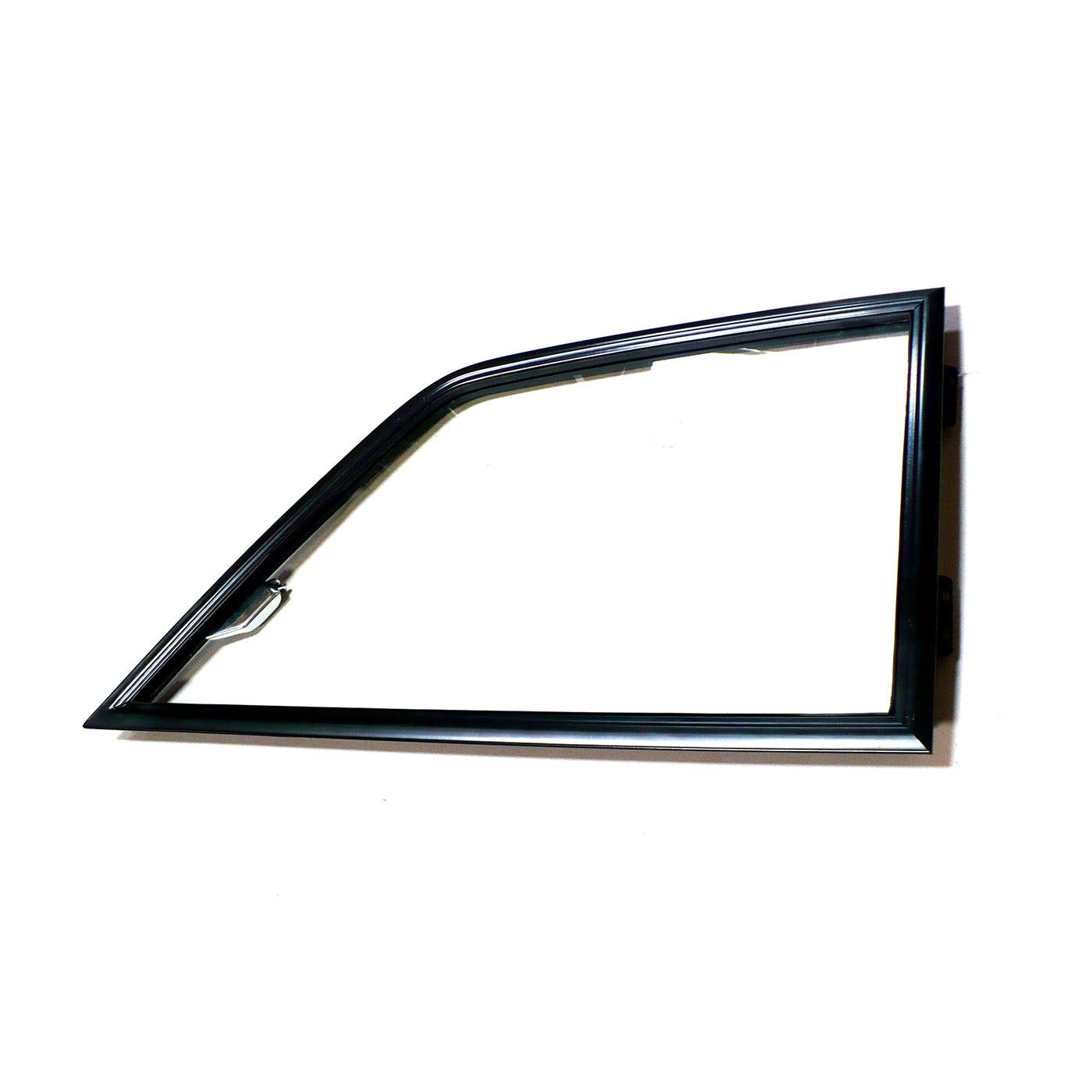 Left Rear Quarter Glass Assembly for DATSUN 1600 2 DOOR