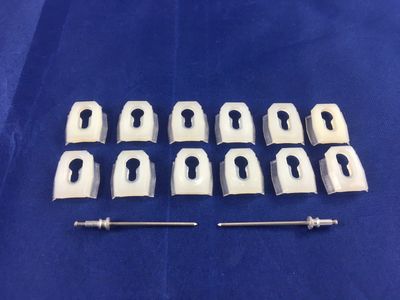 HK-T-G MONARO WHEEL ARCH MOULD CLIPS