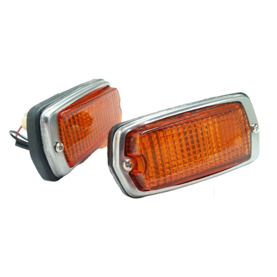 Front Guard Fender Side Indicator Lights For NISSAN DATSUN 120Y B210 141 (PAIR)